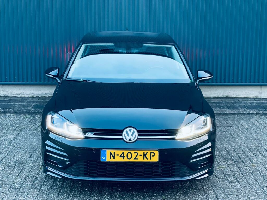 Volkswagen Golf 1.4 TSI Highline Business R